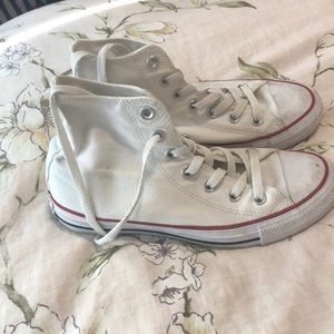 Women’s high top white classic converse